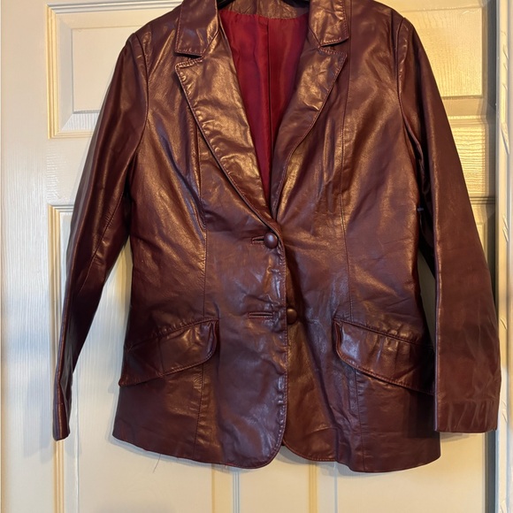 Us Vintage Jackets & Blazers - Vintage Women's Burgendy Leather Jacket